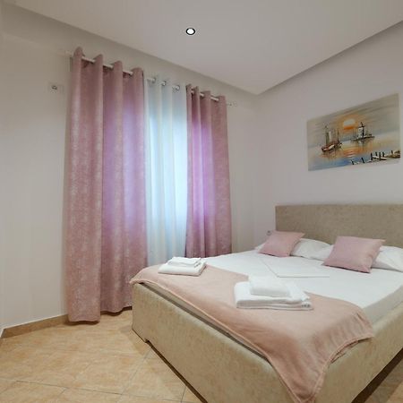 Vila Veli Brothers Sarande Luaran gambar