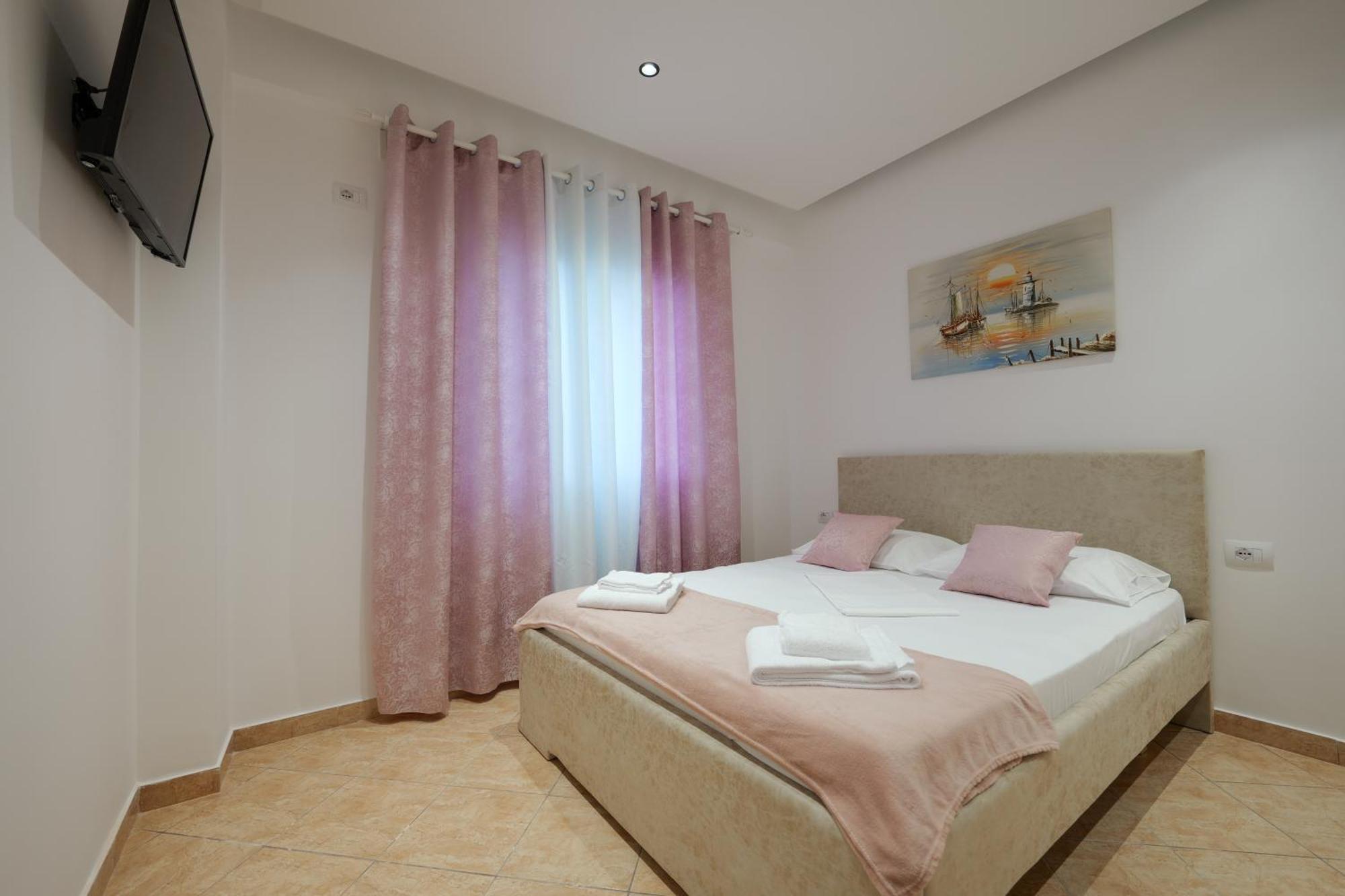 Vila Veli Brothers Sarande Luaran gambar