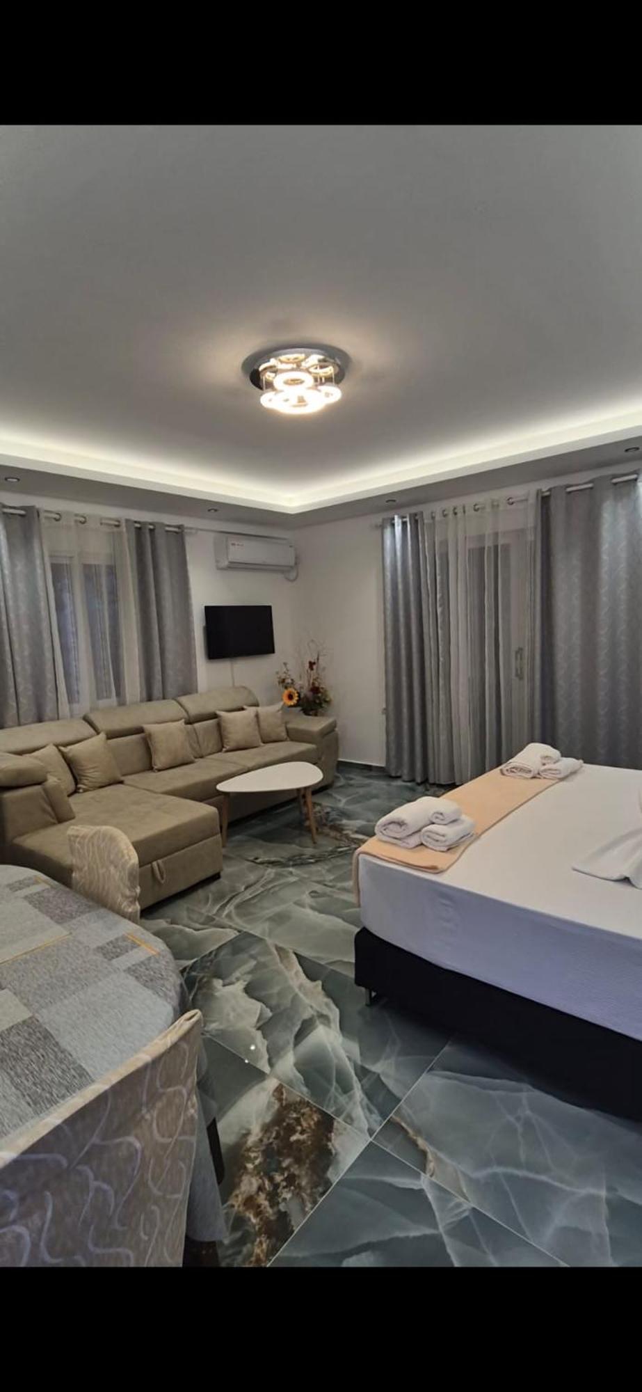 Vila Veli Brothers Sarande Luaran gambar
